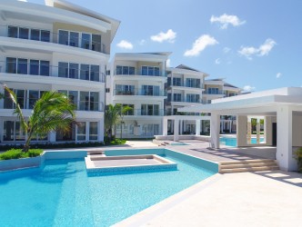 Proyecto de Apartamentos en Primera Linea de Playa Punta Cana